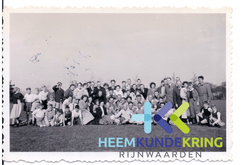 1957 Hemelvaart Nijmegen Voetbal toernooi 5de vr Gerrit vdLaag Coll. HKR geschonken door H.vdLaag
